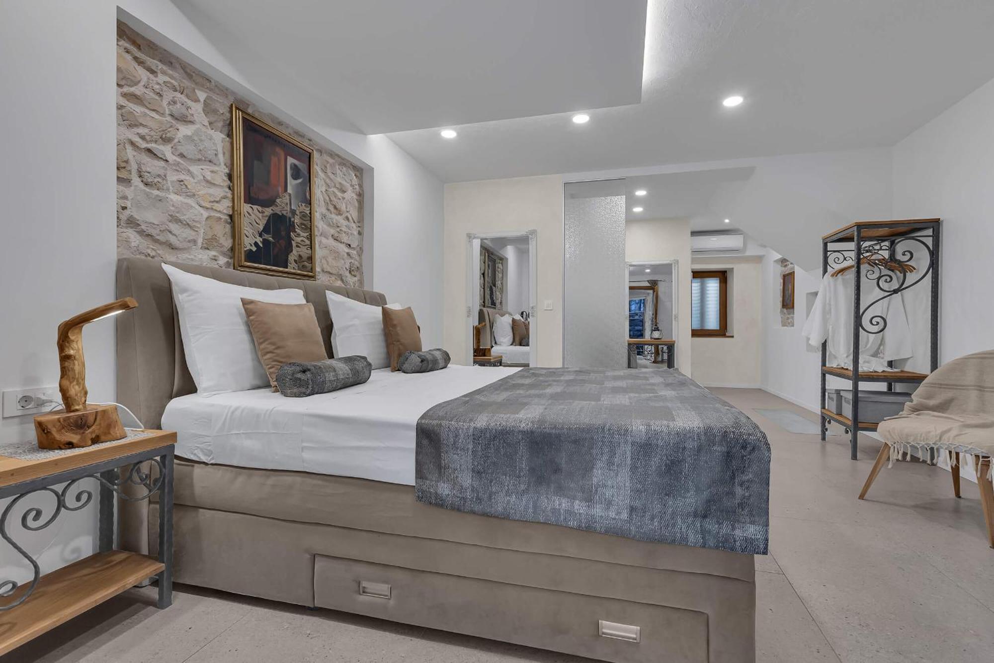 Luxury Rooms Palace B&B Makarska Esterno foto