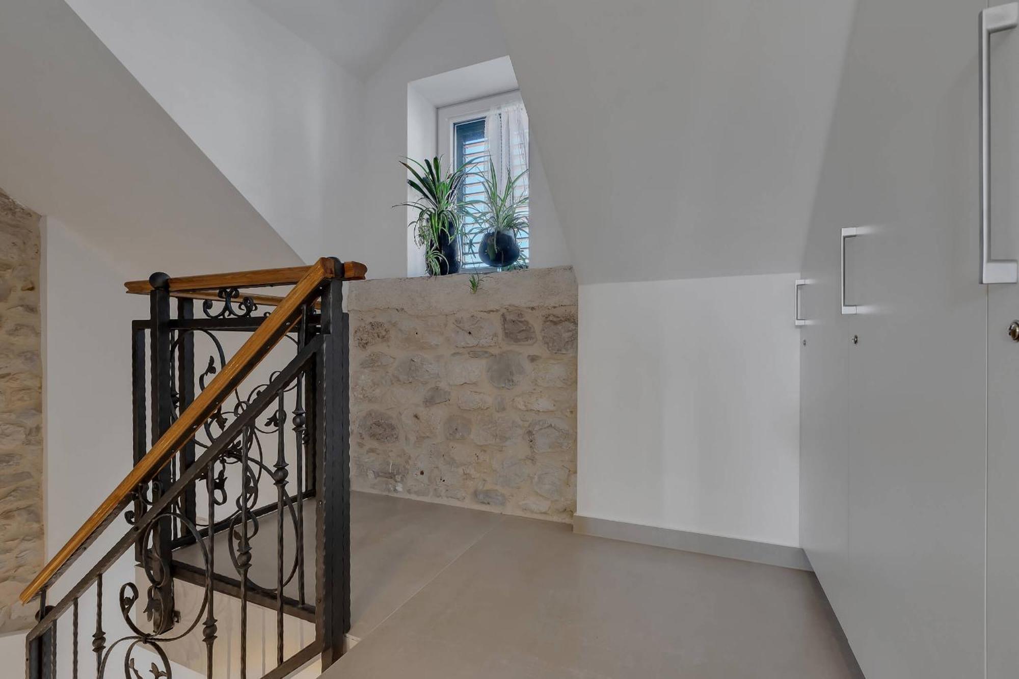Luxury Rooms Palace B&B Makarska Esterno foto